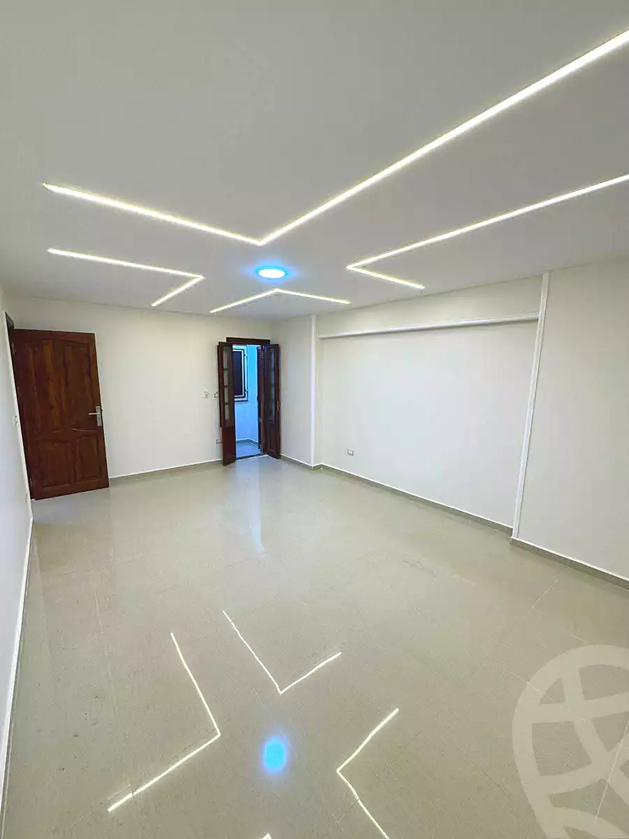 https://aqarmap.com.eg/en/listing/6847083-for-sale-alexandria-sydy-bshr-sydy-bshr-bhry-shr-mhmwd-l-yswy