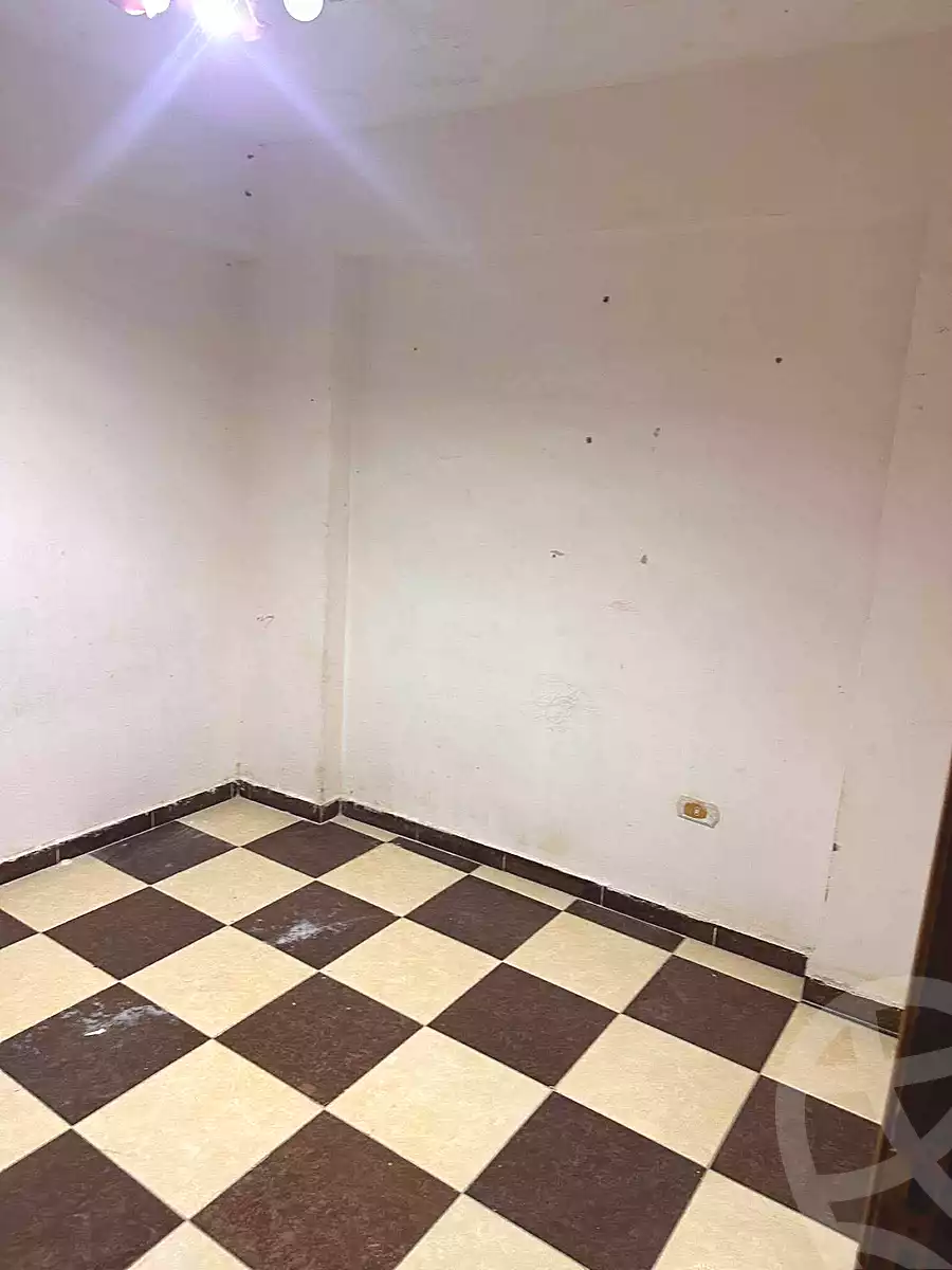 https://aqarmap.com.eg/ar/listing/6848041-for-sale-alexandria-new-miami-mostafa-kamel-sttt
