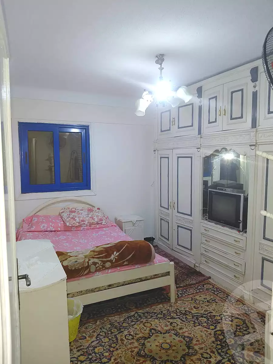 https://aqarmap.com.eg/ar/listing/6848849-for-sale-alexandria-sydy-bshr-sydy-bshr-bhry-shr-khld-bn-lwlyd