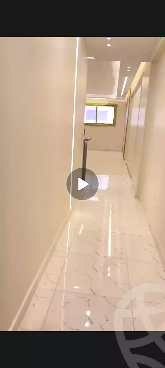 https://aqarmap.com.eg/en/listing/6848957-for-sale-cairo-el-haram-el-lebeny-soltan-khattab-st