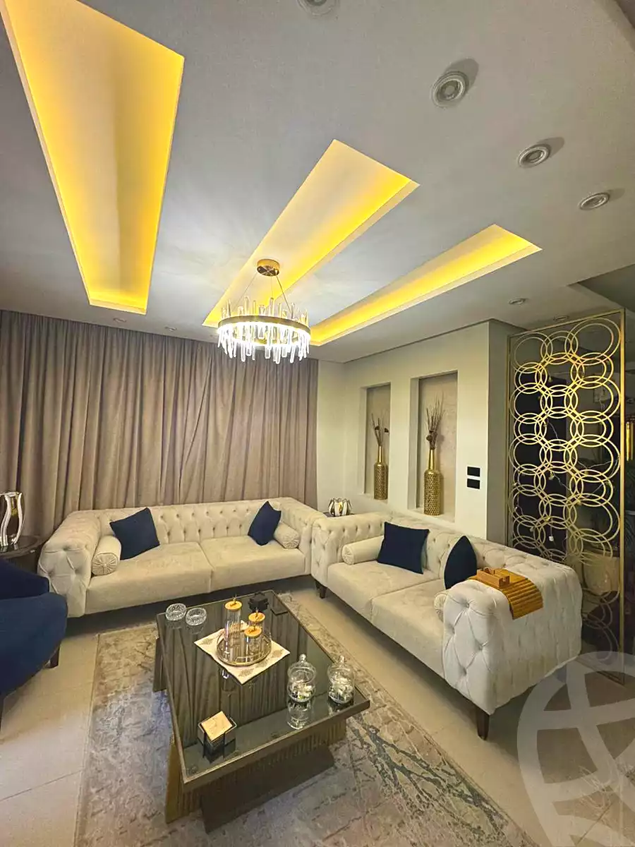 https://aqarmap.com.eg/ar/listing/6848972-for-sale-cairo-new-cairo-compounds-stwn-ryzydns-by-ar-y-llttwyr