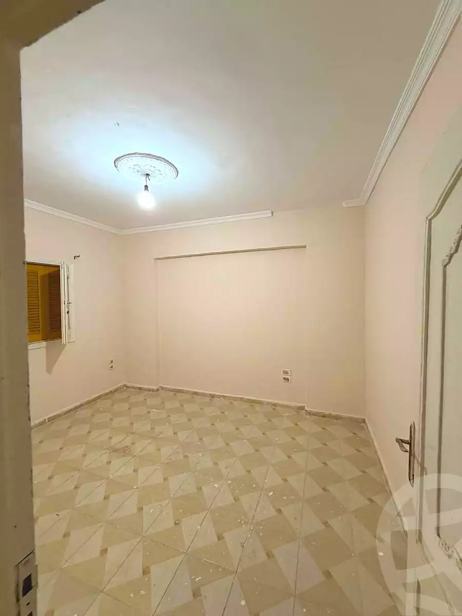 https://aqarmap.com.eg/ar/listing/6848976-for-rent-cairo-6th-of-october-el-ahyaa-neighborhood-5th-street-11