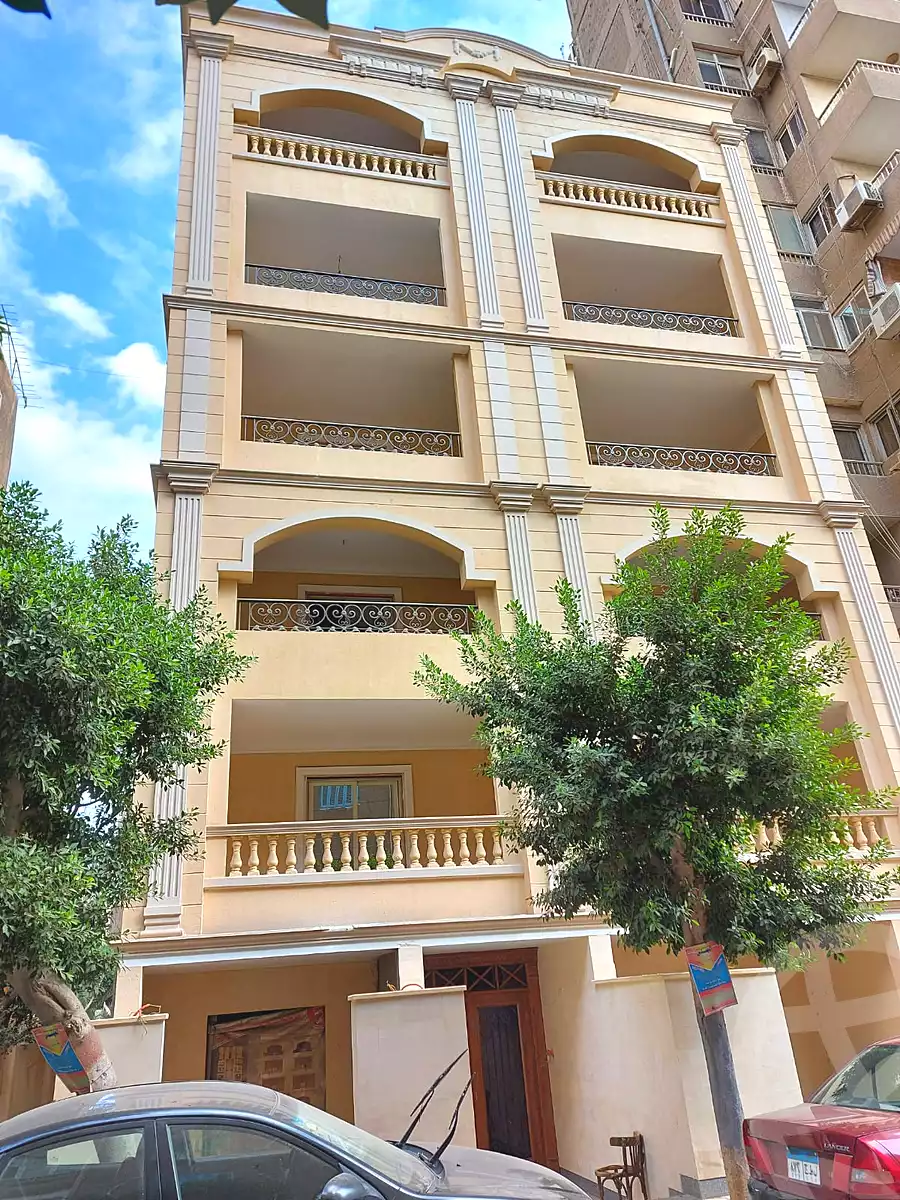 https://aqarmap.com.eg/ar/listing/6848974-for-sale-cairo-heliopolis-el-higaz-square-el-hegaz-st