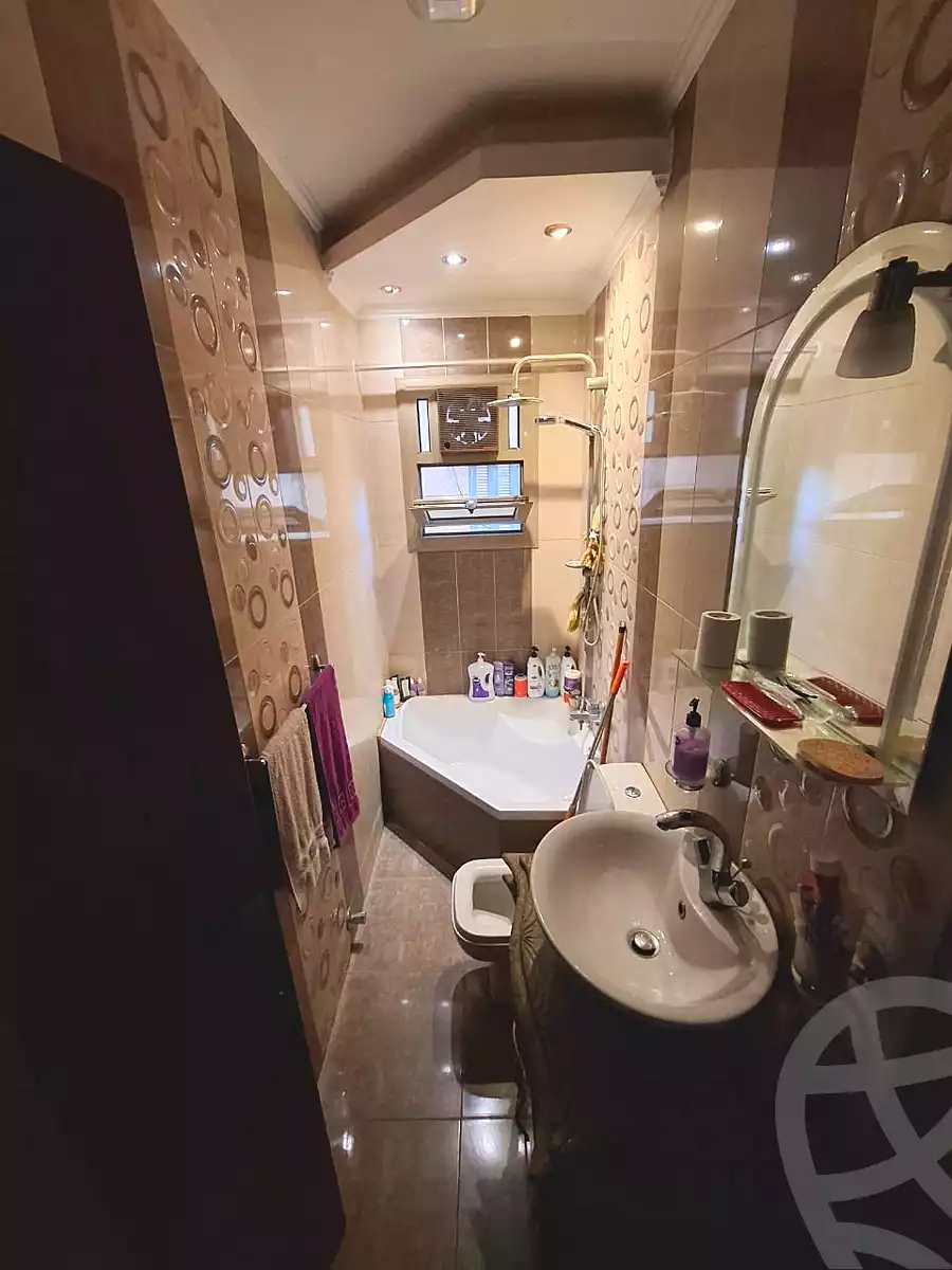 https://aqarmap.com.eg/ar/listing/6849104-for-sale-cairo-heliopolis-shareaa-el-nozha