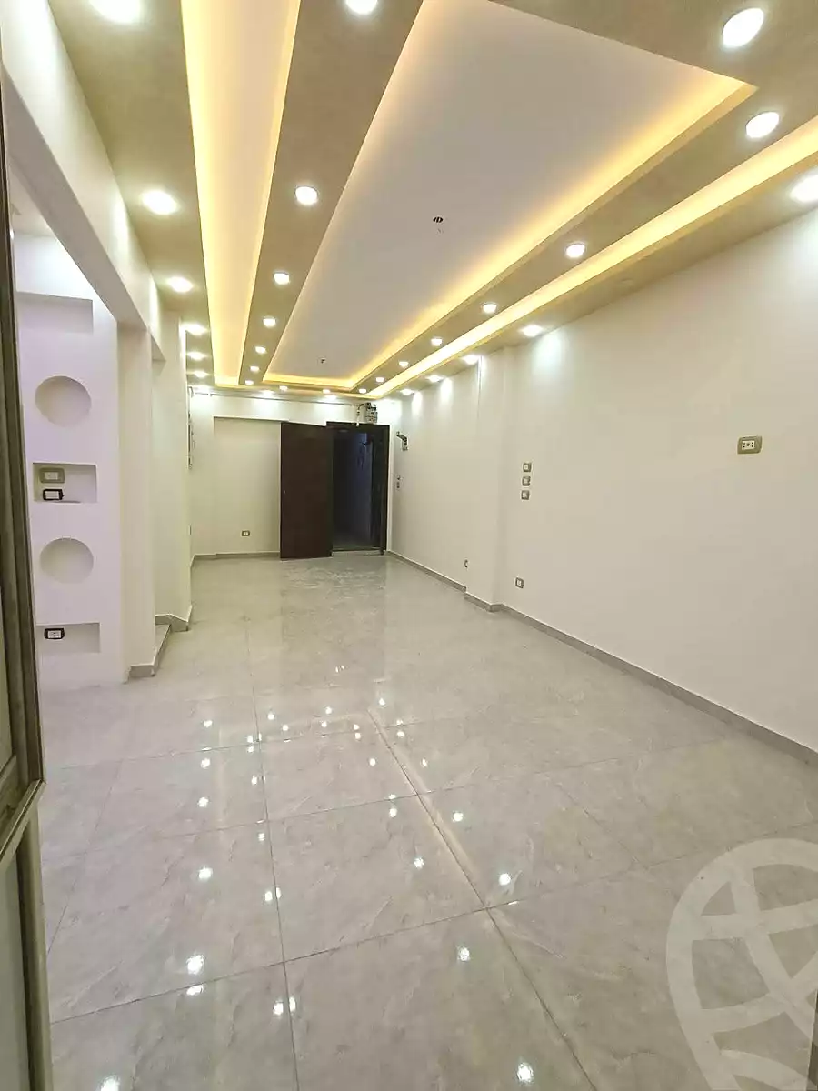 https://aqarmap.com.eg/en/listing/6849127-for-sale-alexandria-lsywf-el-falki