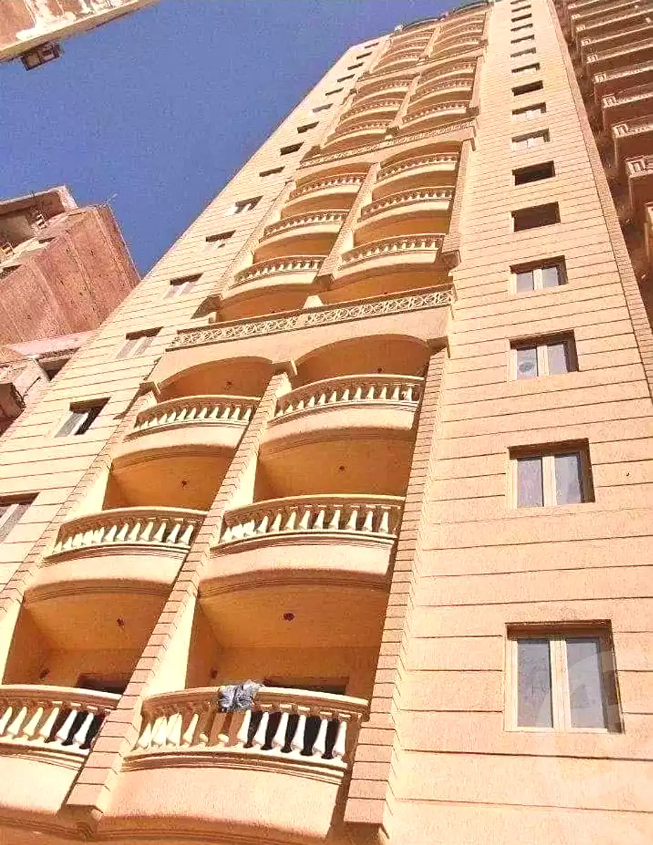 https://aqarmap.com.eg/ar/listing/6849206-for-sale-alexandria-al-agamy-el-kilo-21