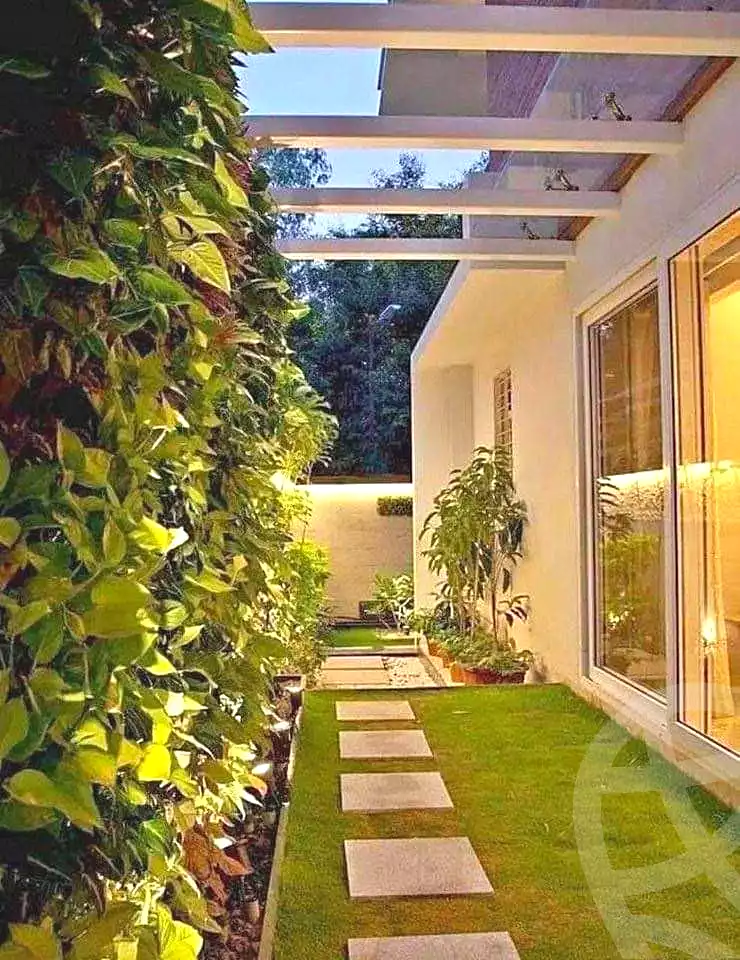 https://aqarmap.com.eg/ar/listing/6849230-for-sale-cairo-new-cairo-compounds-sarai-esse-residence-sarai