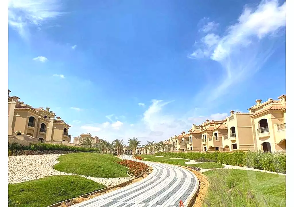 https://aqarmap.com.eg/ar/listing/6849882-for-sale-cairo-new-administrative-capital-r4-la-vista-city