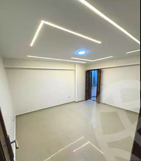 https://aqarmap.com.eg/ar/listing/6850270-for-sale-alexandria-sydy-bshr-sydy-bshr-bhry-shr-mhmwd-l-yswy