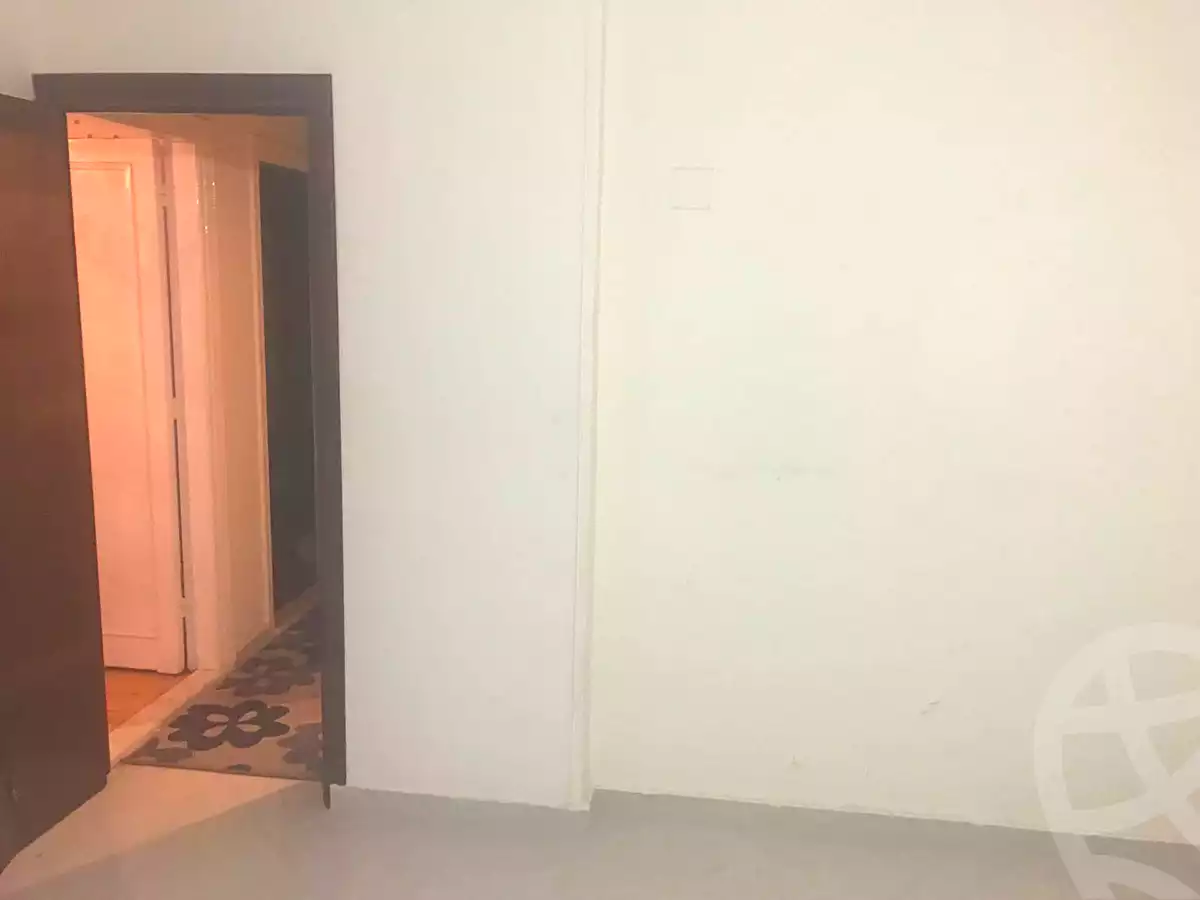 https://aqarmap.com.eg/ar/listing/6850422-for-sale-alexandria-sydy-bshr-sydy-bshr-bhry