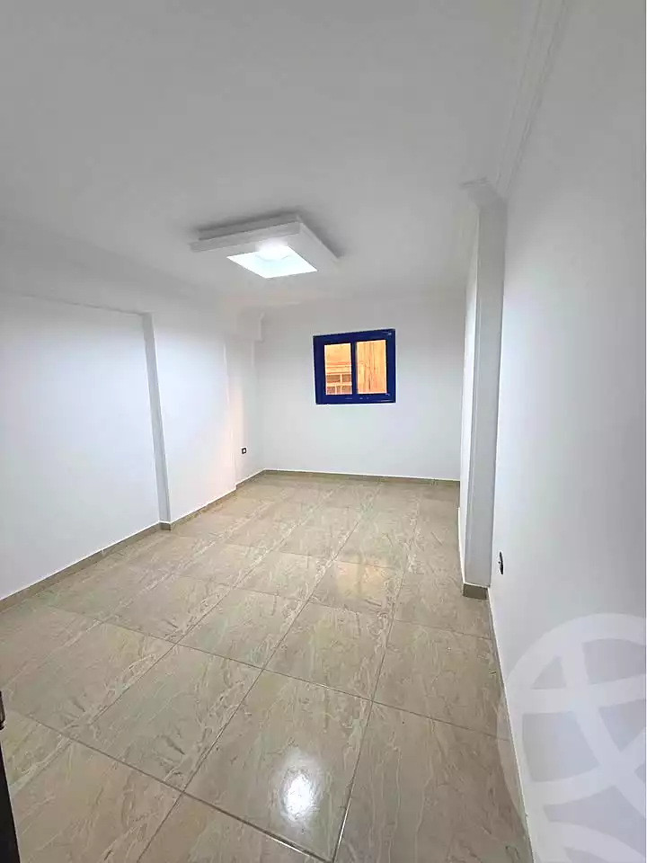 https://aqarmap.com.eg/en/listing/6850560-for-sale-alexandria-el-asafra-shr-45