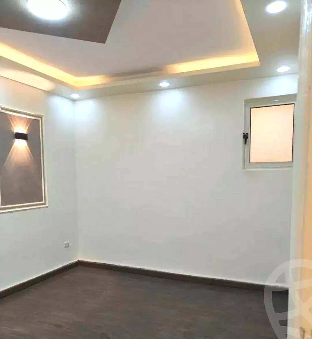 https://aqarmap.com.eg/ar/listing/6850765-for-sale-alexandria-al-agamy-bw-ywsf