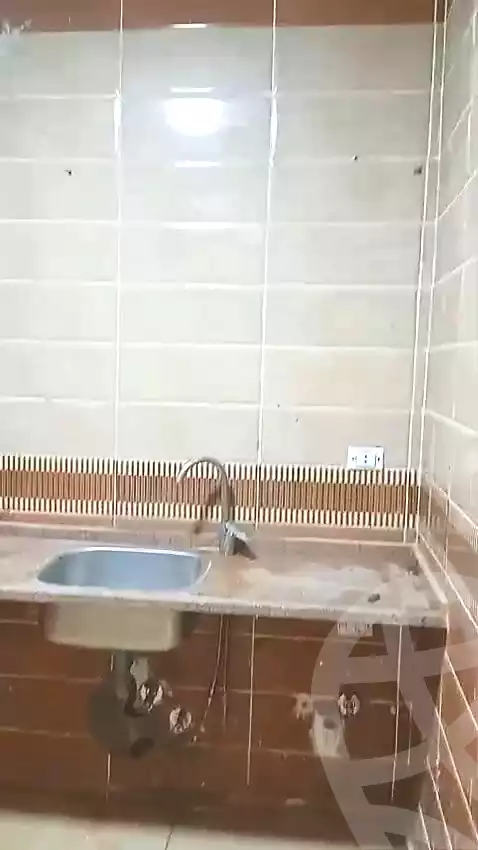 https://aqarmap.com.eg/ar/listing/6850934-for-sale-cairo-15th-of-may-mjwr-5