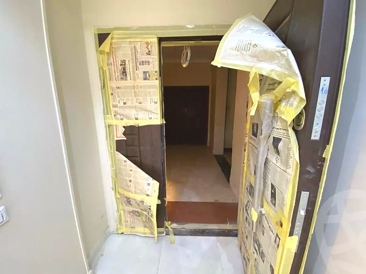 https://aqarmap.com.eg/ar/listing/6850969-for-rent-cairo-downtown-el-azbakya-mohamed-bek-el-alfy-st