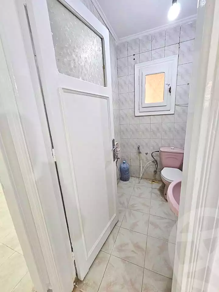 https://aqarmap.com.eg/ar/listing/6851178-for-sale-alexandria-sydy-bshr-sydy-bshr-bhry-shr-mhmwd-l-yswy
