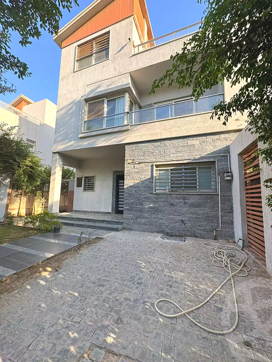 https://aqarmap.com.eg/ar/listing/6851272-for-sale-cairo-el-sheikh-zayed-city-compounds-zayed-dunes