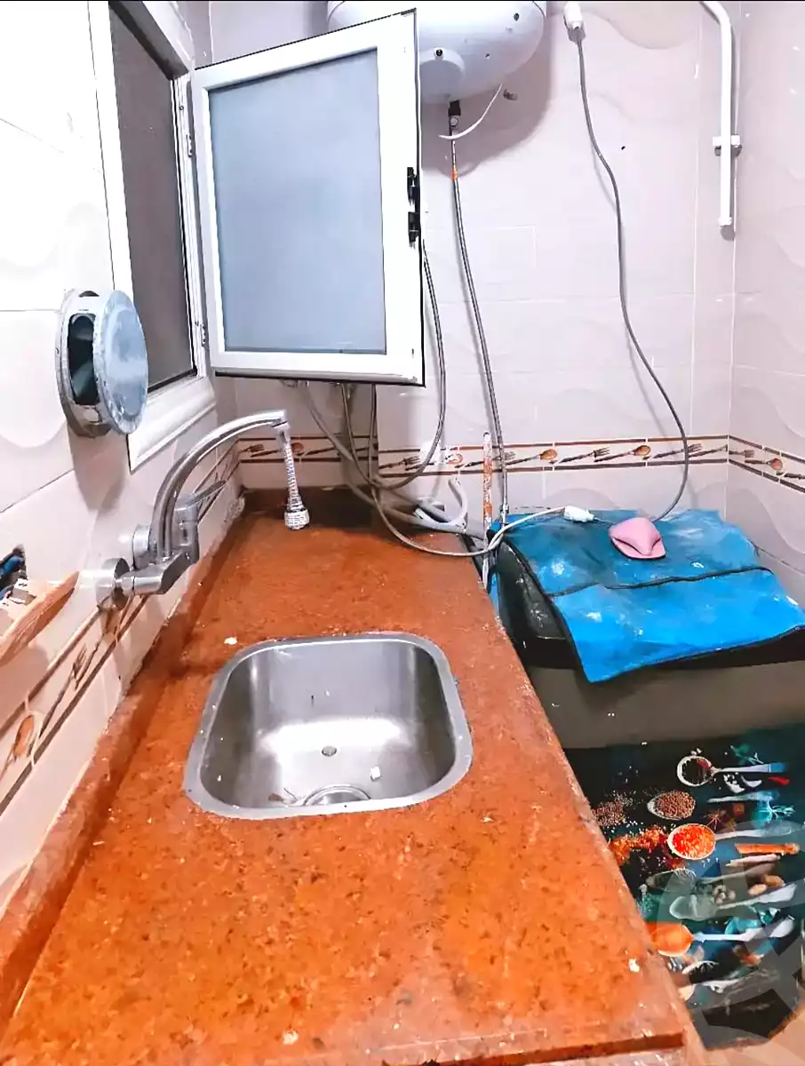 https://aqarmap.com.eg/ar/listing/6851406-for-sale-alexandria-sydy-bshr-sydy-bshr-bhry-shr-mhmd-njyb