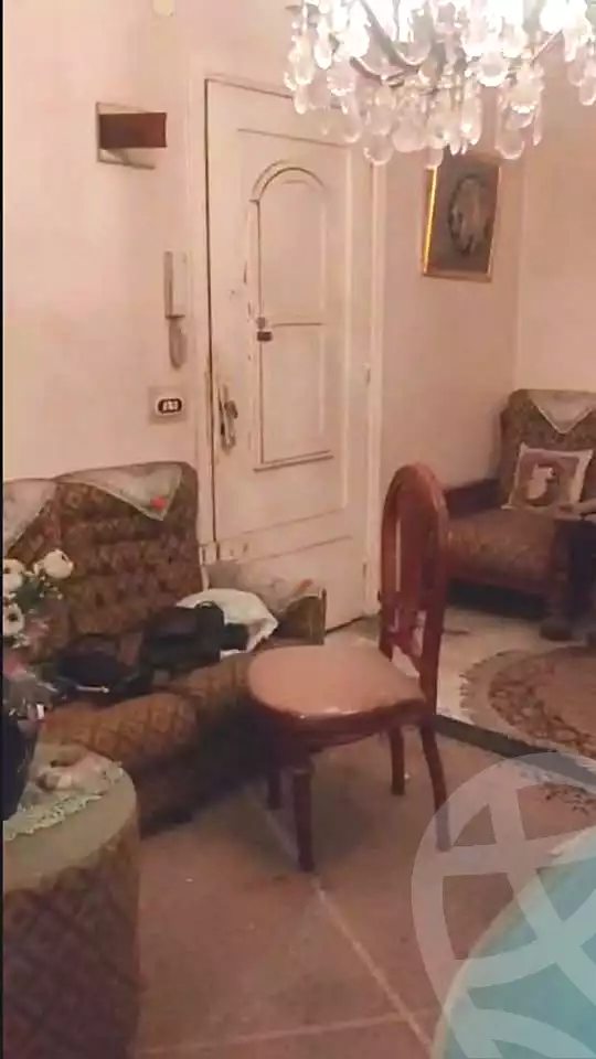 https://aqarmap.com.eg/ar/listing/6851585-for-sale-alexandria-glim