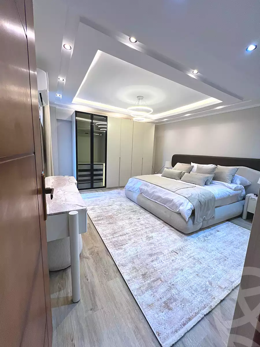 https://aqarmap.com.eg/ar/listing/6851771-for-sale-cairo-new-cairo-compounds-mwrd-fq-llttwyr