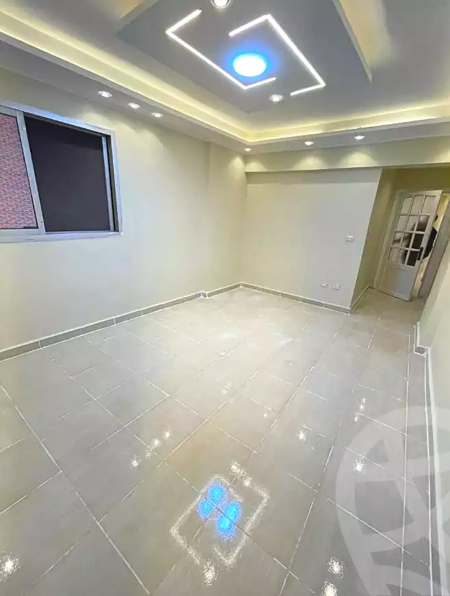 https://aqarmap.com.eg/ar/listing/6851812-for-sale-alexandria-sydy-bshr-sydy-bshr-bhry-shr-mhmwd-l-yswy
