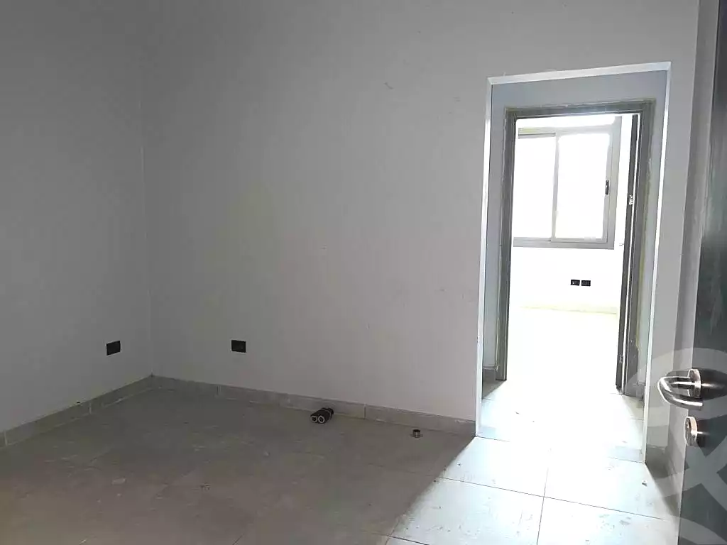 https://aqarmap.com.eg/ar/listing/6851863-for-rent-cairo-6th-of-october-compounds-hyl-twn-blm-hylz-llttwyr