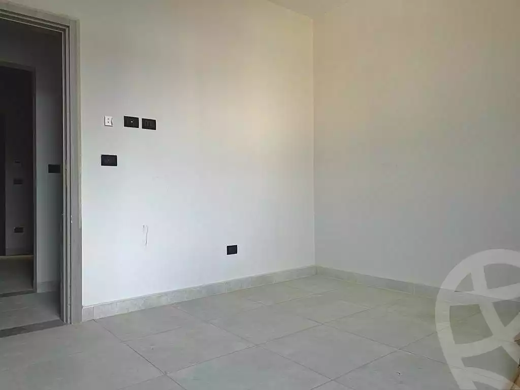 https://aqarmap.com.eg/ar/listing/6851863-for-rent-cairo-6th-of-october-compounds-hyl-twn-blm-hylz-llttwyr