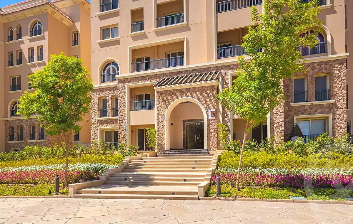 https://aqarmap.com.eg/en/listing/6851890-for-sale-cairo-new-cairo-compounds-ninety-avenue