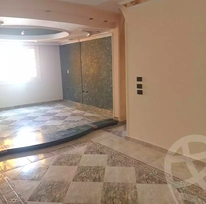 https://aqarmap.com.eg/ar/listing/6852001-for-sale-alexandria-sydy-bshr-sydy-bshr-bhry-gamal-abd-el-nasir-st