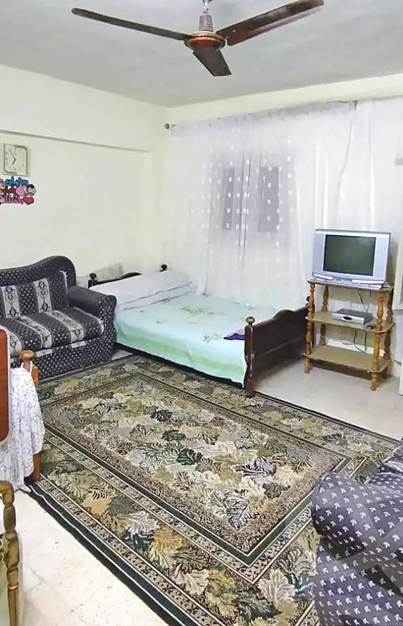 https://aqarmap.com.eg/ar/listing/6852085-for-sale-alexandria-al-agamy-lbytsh-abd-el-fattah-el-talkhawy
