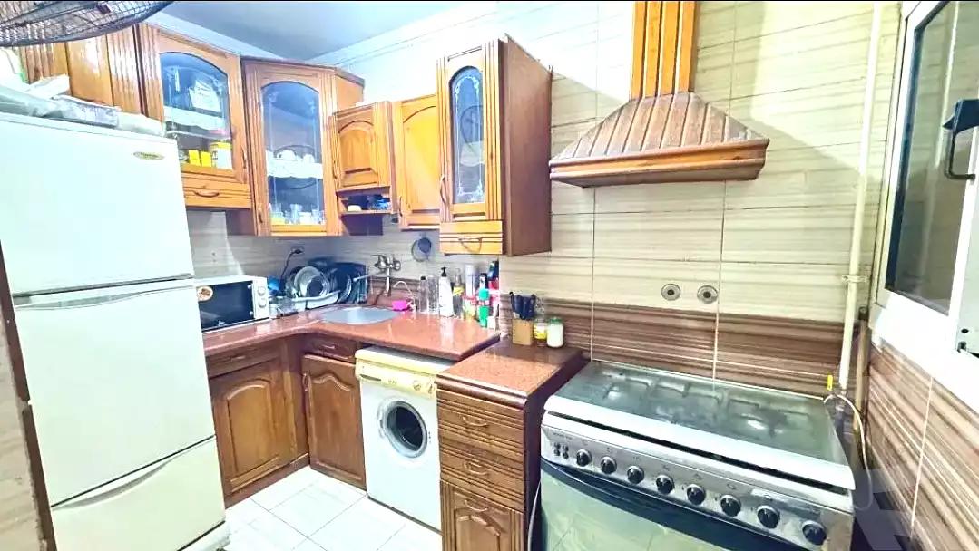 https://aqarmap.com.eg/en/listing/6852220-for-sale-alexandria-ganaklis-shr-mrtdy-bsh