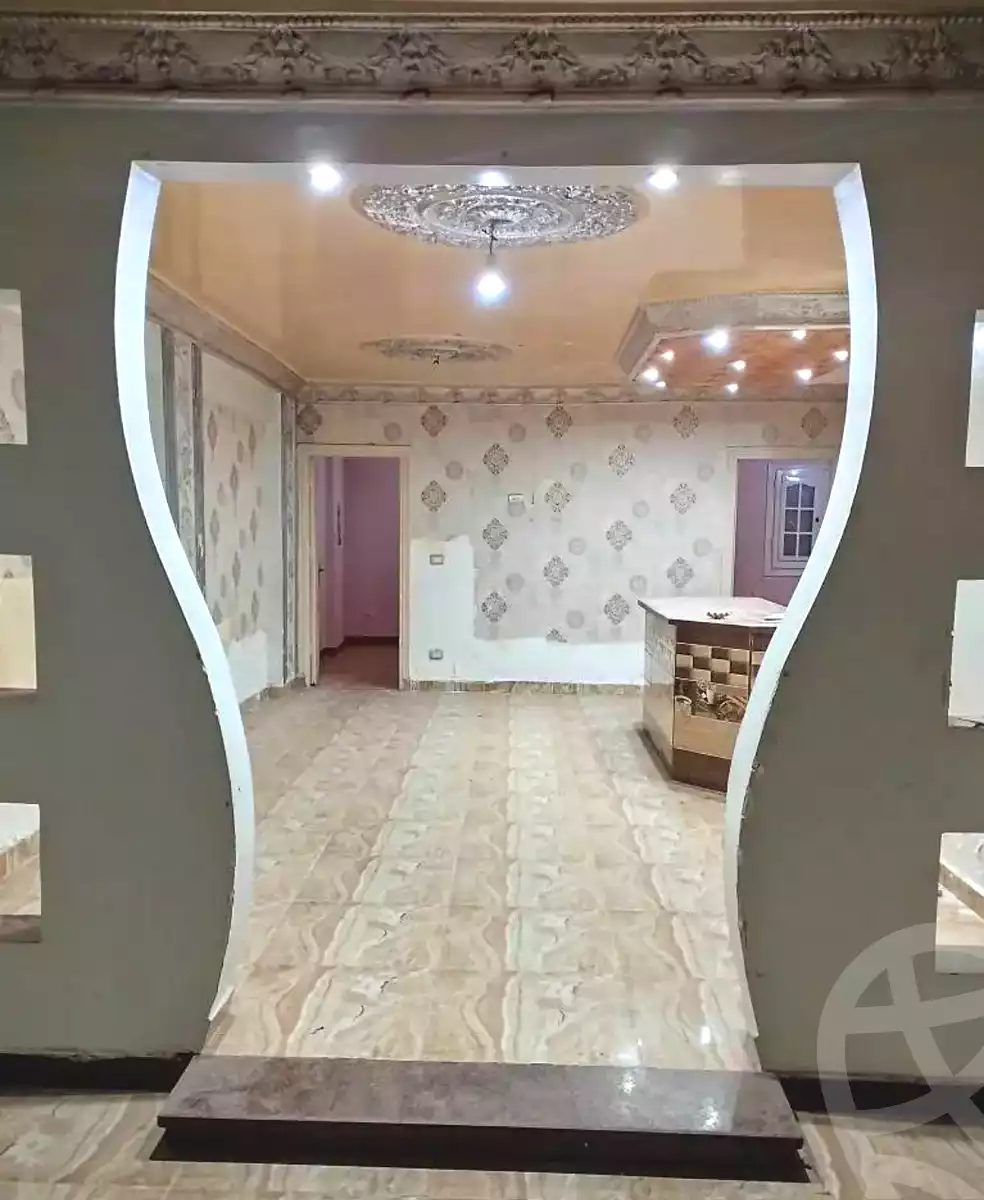 https://aqarmap.com.eg/ar/listing/6852270-for-sale-alexandria-al-agamy-el-hanouvel