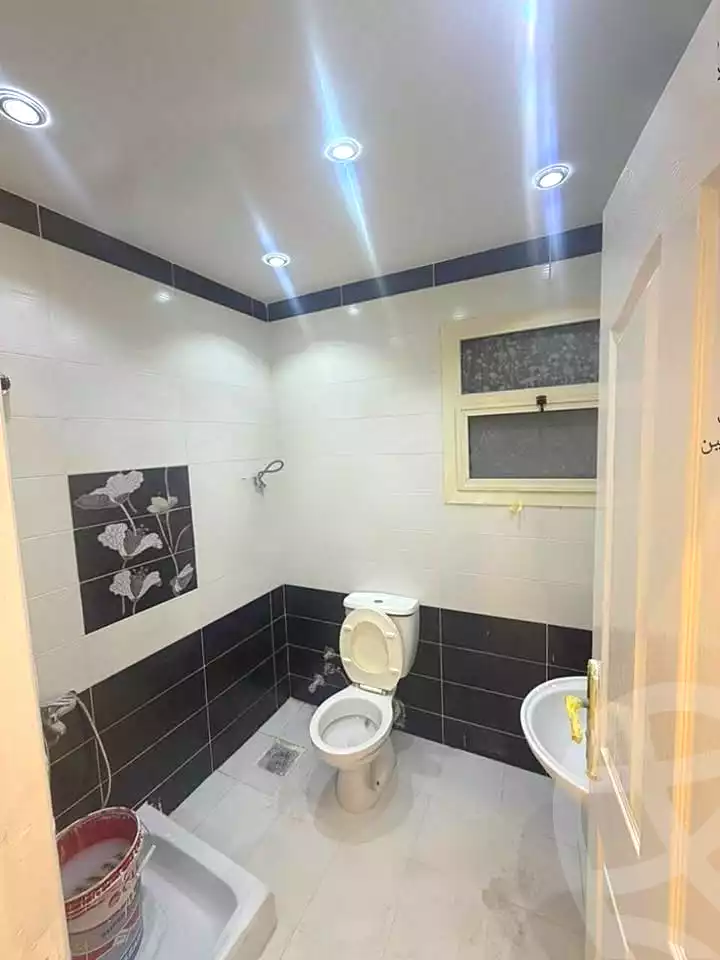 https://aqarmap.com.eg/ar/listing/6852274-for-sale-alexandria-al-agamy-lbytsh-el-salam-st
