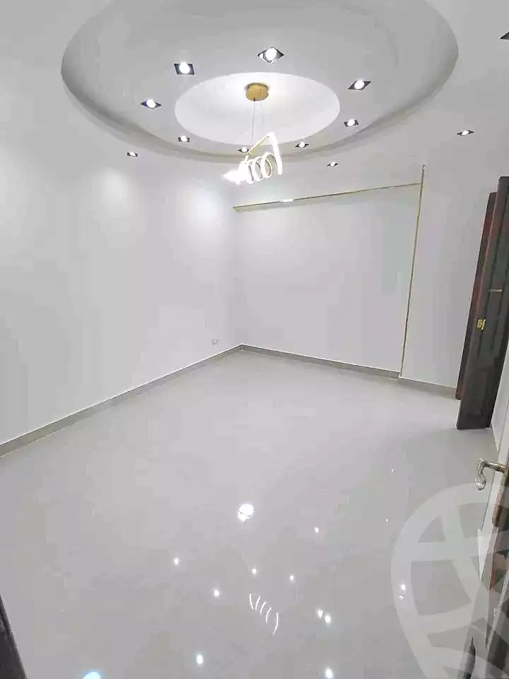 https://aqarmap.com.eg/ar/listing/6852356-for-sale-alexandria-sydy-bshr-sydy-bshr-bhry-street-15