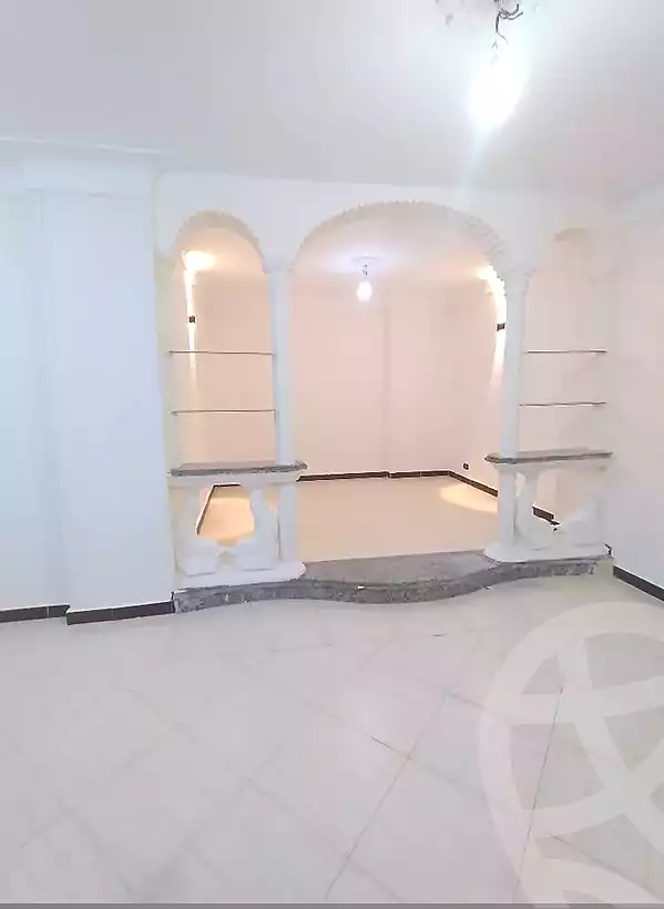 https://aqarmap.com.eg/en/listing/6852504-for-sale-alexandria-lsywf-el-falki