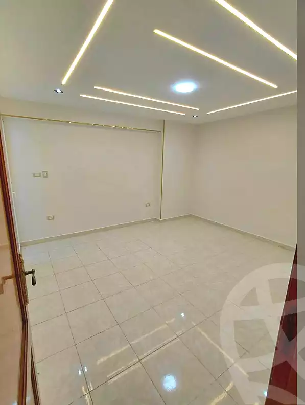 https://aqarmap.com.eg/ar/listing/6852687-for-sale-alexandria-sydy-bshr-sydy-bshr-bhry