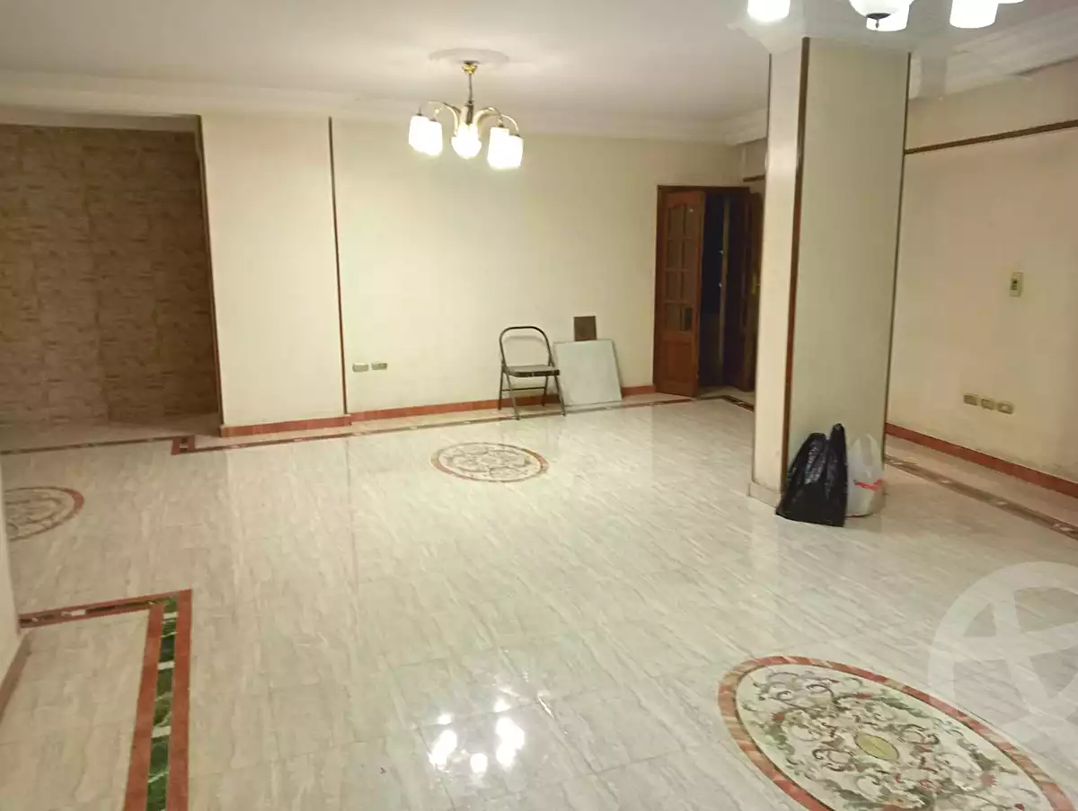 https://aqarmap.com.eg/ar/listing/6852774-for-sale-cairo-shoubra-rod-el-farag