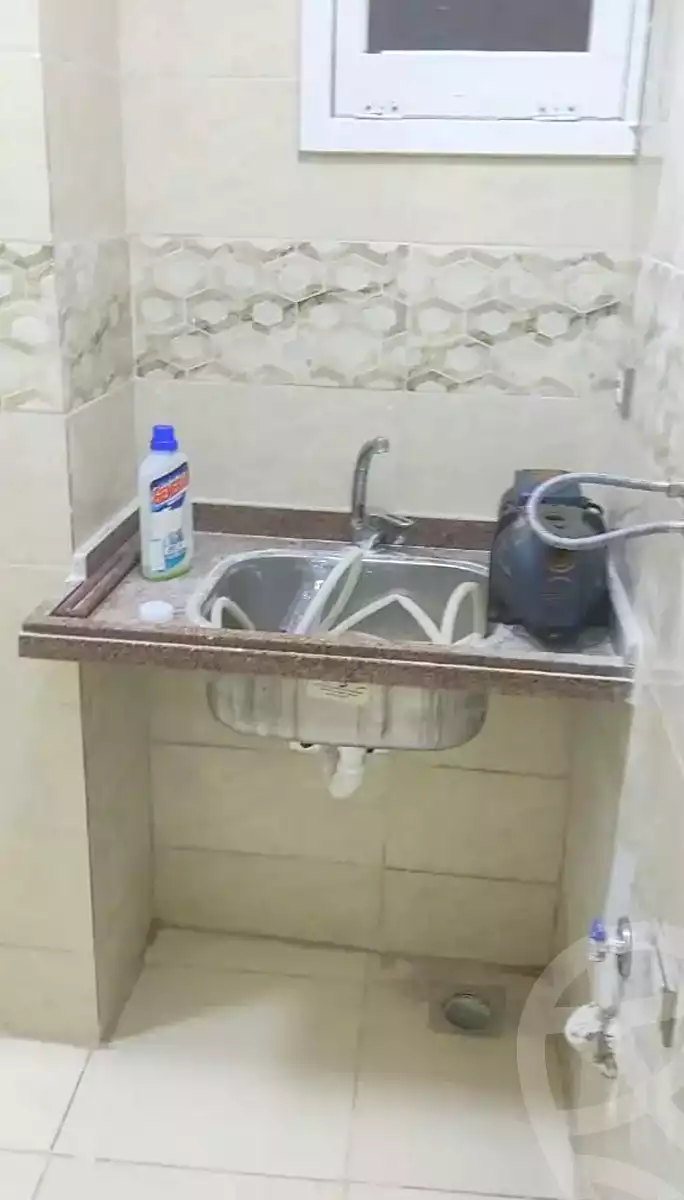 https://aqarmap.com.eg/ar/listing/6853287-for-sale-alexandria-sydy-bshr-sydy-bshr-bhry-shr-mhmwd-l-yswy