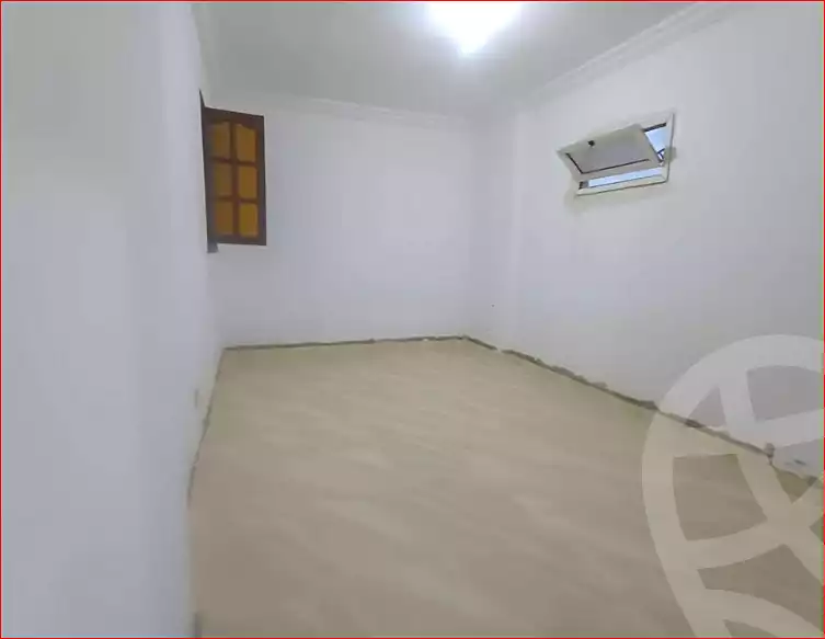 https://aqarmap.com.eg/ar/listing/6853462-for-sale-alexandria-sydy-bshr-sydy-bshr-bhry-shr-khld-bn-lwlyd