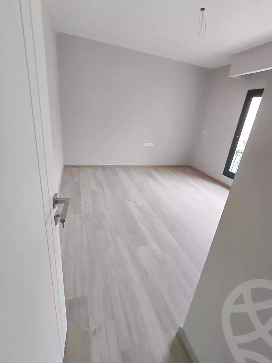 https://aqarmap.com.eg/ar/listing/6853576-for-rent-cairo-el-sheikh-zayed-city-compounds-kmbwnd-fyldj-wyst-dr-llttwyr