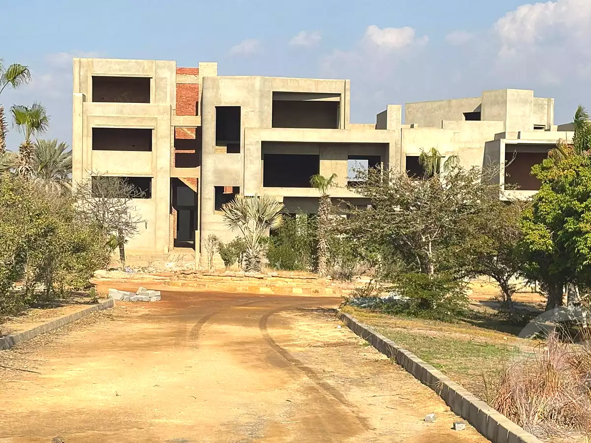 https://aqarmap.com.eg/ar/listing/6853803-for-sale-cairo-el-sheikh-zayed-city-compounds-rewaya-compound-siac