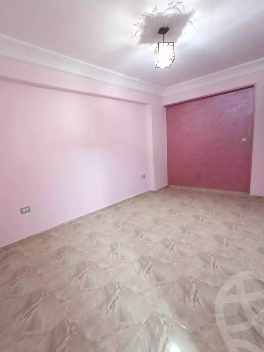 https://aqarmap.com.eg/en/listing/6854061-for-sale-alexandria-lsywf-el-falki