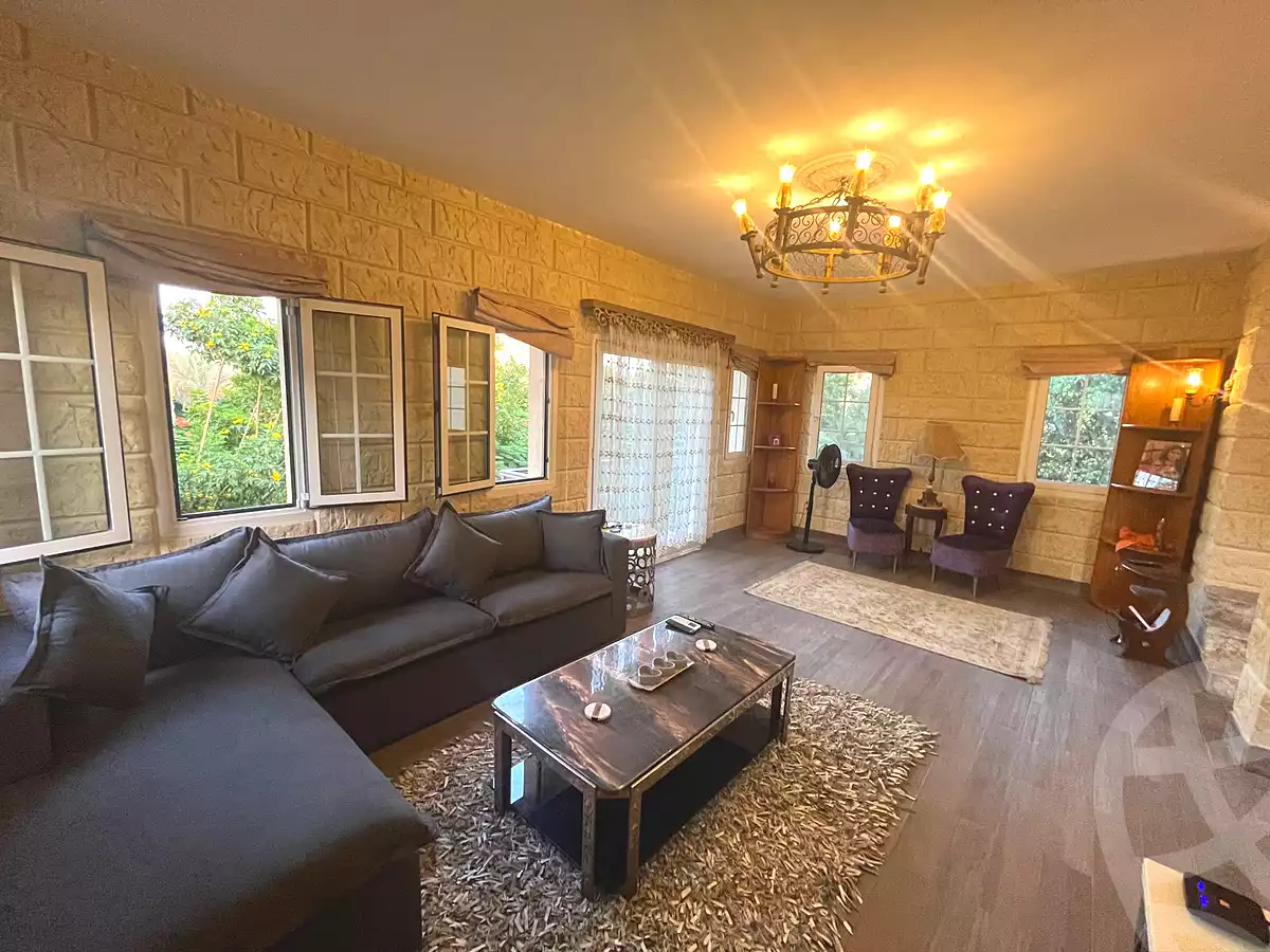 https://aqarmap.com.eg/en/listing/6854634-for-sale-cairo-new-cairo-compounds-hyde-park-park-corner-hyde-park