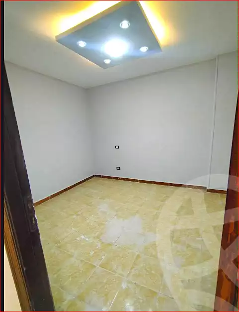 https://aqarmap.com.eg/en/listing/6854830-for-sale-alexandria-lsywf-el-falki