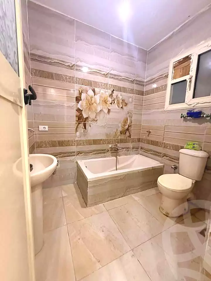 https://aqarmap.com.eg/en/listing/6854979-for-sale-alexandria-al-agamy-lbytsh-bianchiii