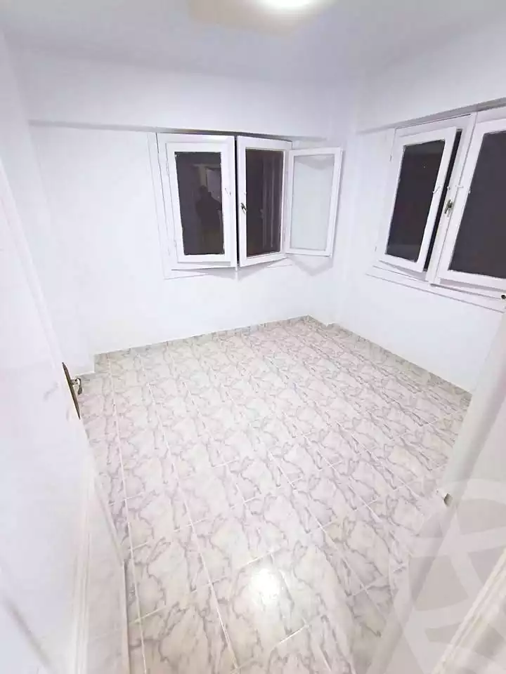 https://aqarmap.com.eg/ar/listing/6855244-for-sale-alexandria-al-agamy-shataa-el-nakheel