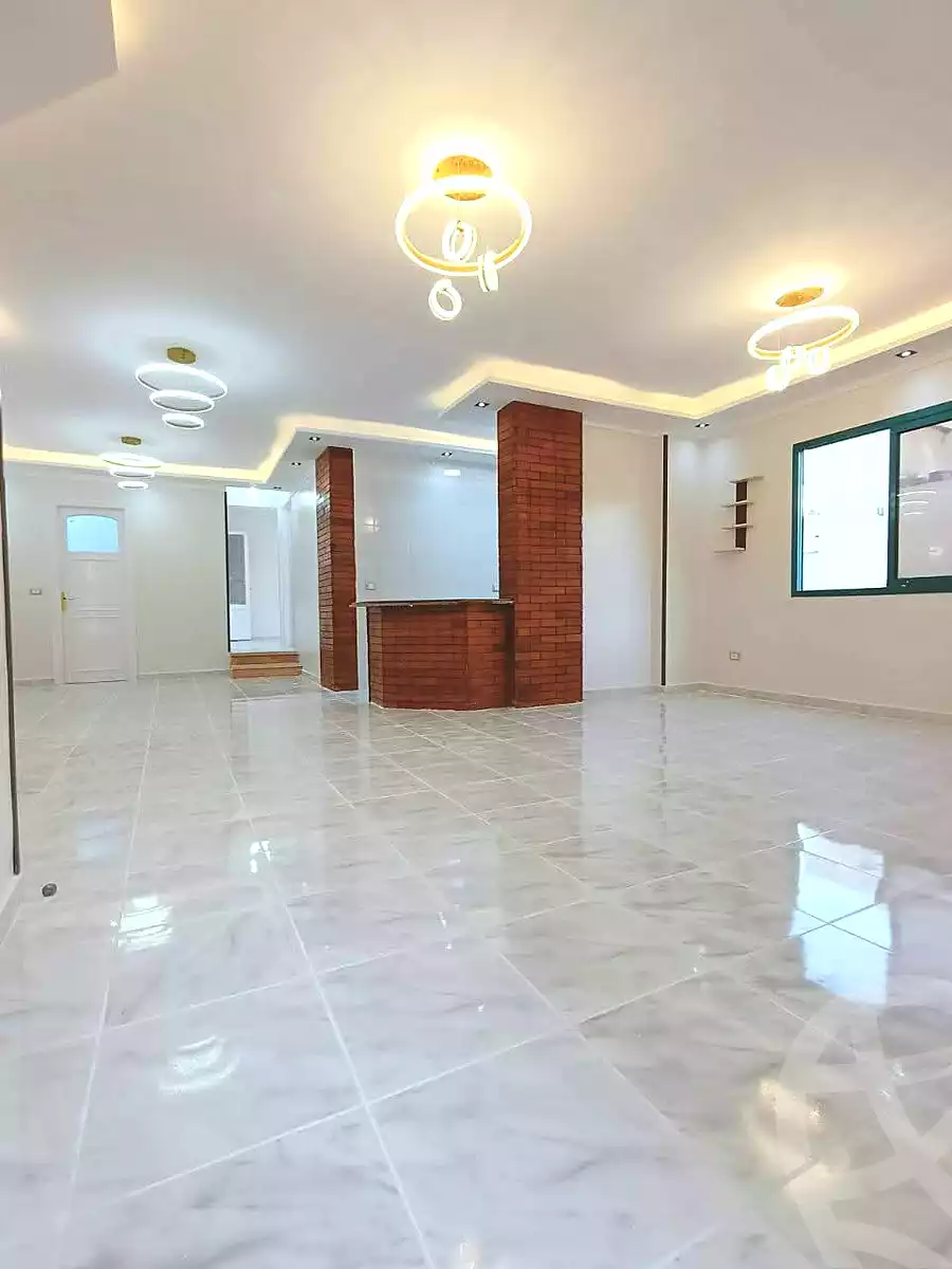 https://aqarmap.com.eg/ar/listing/6855294-for-sale-alexandria-al-agamy-shataa-el-nakheel