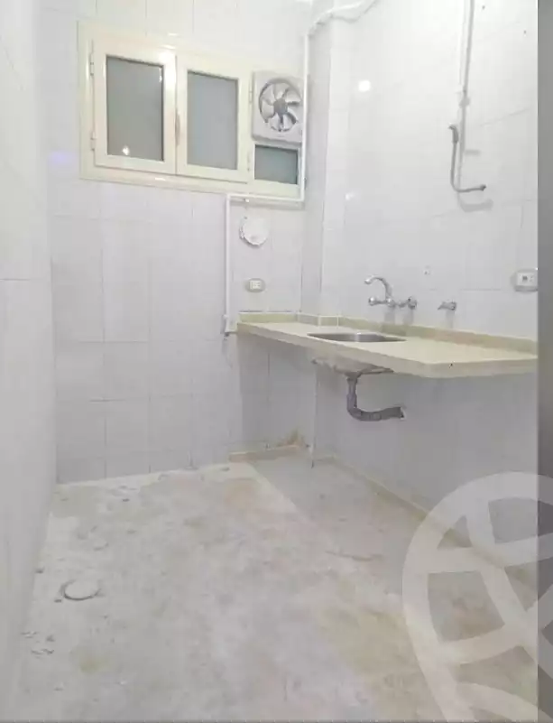 https://aqarmap.com.eg/ar/listing/6855324-for-sale-alexandria-alhadara-new-el-hadra-el-tawheed-st