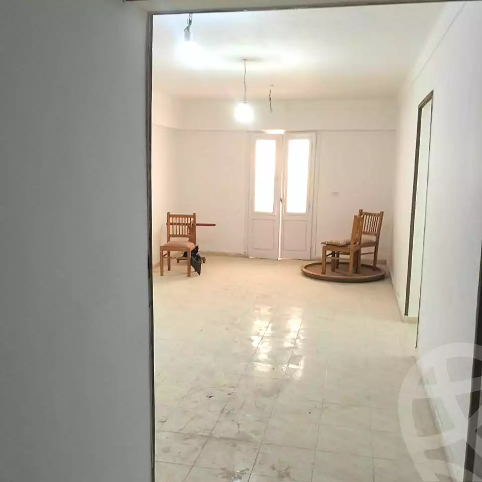 https://aqarmap.com.eg/en/listing/6855939-for-sale-alexandria-al-agamy-el-hanouvel-al-asdakaa-st