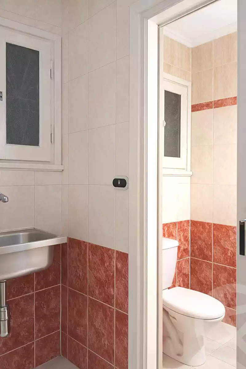 https://aqarmap.com.eg/en/listing/6855948-for-rent-alexandria-miami-shr-jml-bd-lnsr