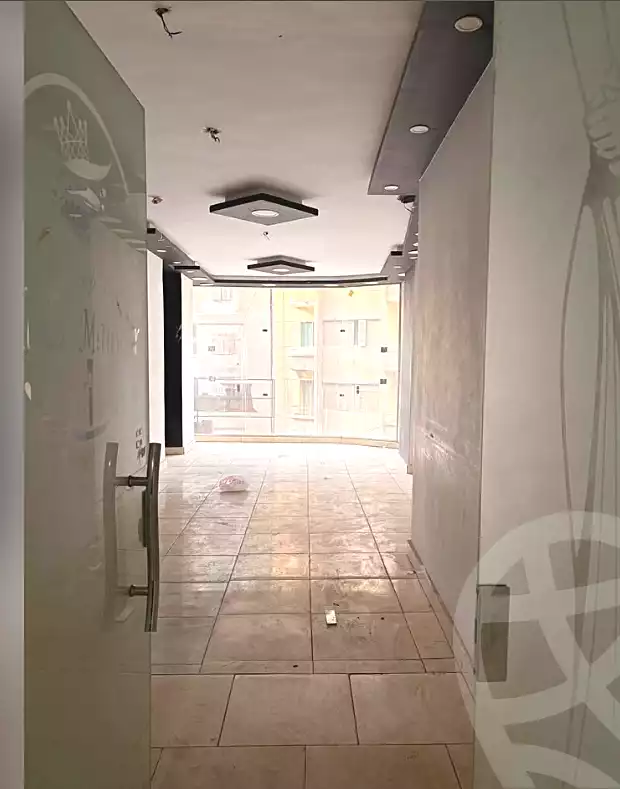 https://aqarmap.com.eg/ar/listing/6855961-for-rent-alexandria-moharram-bey-el-rasafa-st
